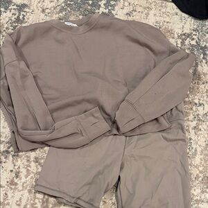 Women's Taupe Lounge Set